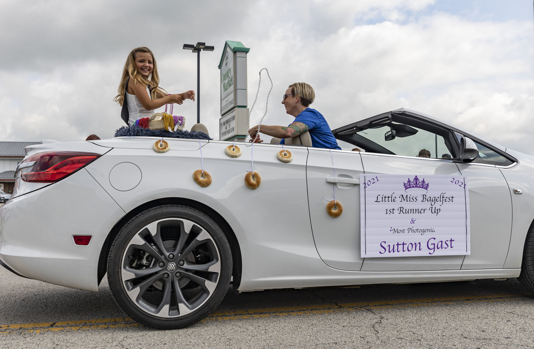 bagelfest parade 19 071721.JPG